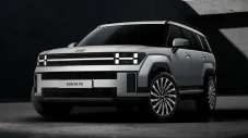 Hyundai Resmi Hadirkan...