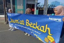 Jumat Berkah Identik...