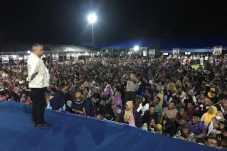 Tawarkan Program Konkret,...