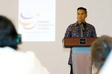 Anindya Bakrie Buka-bukaan...