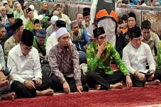 Milad ke-119, Syarikat...