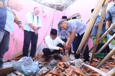 Peduli Warga Kurang...