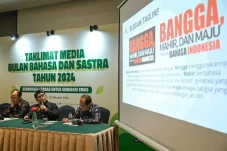 Badan Bahasa Targetkan...