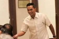 Anindya Bakrie: Kadin...