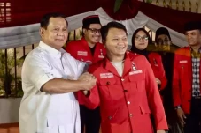 GMNI Yakin Kabinet Merah...