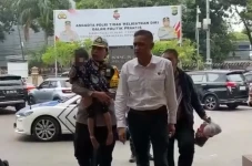 Pelaku Penyanderaan...