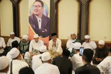 Dapat Dukungan dari...