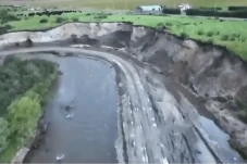 China Diduga Berupaya...