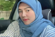 Selebgram Siti Septi...