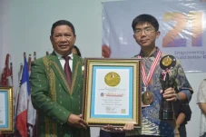 Sekolah Cendekia Harapan...