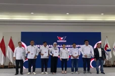 Pengurus DPP Partai...