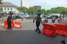 Polisi Tutup Jalan Medan...