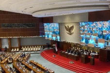 DPR Setujui Naturalisasi...