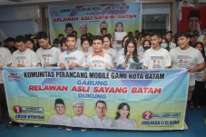 Komunitas Perancang...