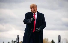 Apakah Donald Trump...
