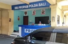 Polisi Pesta Narkoba...