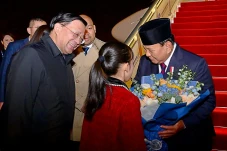 Prabowo Tiba di Beijing,...