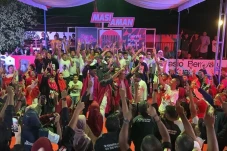 Kampanye di Tidore,...