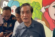 Soal Wacana Revisi UU...