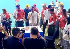 Bertemu Ridwan Kamil,...
