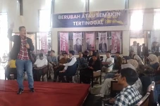 Waketum Perindo Ferry...