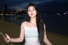 Profil dan Biodata Lydia...