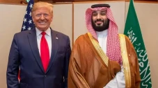 Beri Sinyal ke Donald...