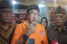 Jelang Debat Ketiga...