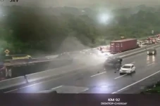 Rekaman CCTV Detik-detik...