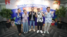 Kampanyekan Urus Izin...
