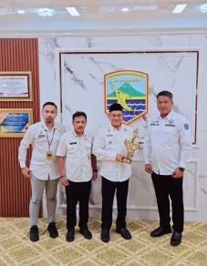 Bupati Kotabaru Kembali...