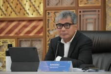 Kredit Macet Menurun,...
