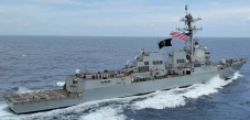 3 Kapal Amerika Serikat...