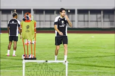 Kevin Diks Datang, Witan...