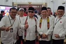 Survei Poltracking Indonesia:...