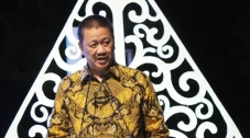 Irfan Setiaputra Pamit...