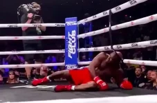 Evander Holyfield Comeback...