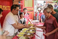 Kala Kepak Merpati Bawa...