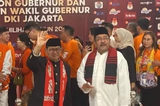 Tiba di Lokasi Debat...