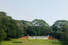 7 Universitas dengan...