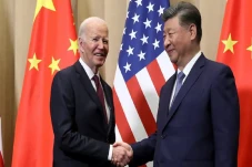 Biden dan Xi Jinping...