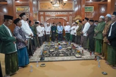 Cabup Setyo Wahono Tuai...