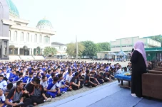 Hari Kesehatan Nasional,...