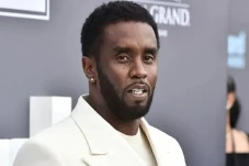 P Diddy Diduga Manfaatkan...
