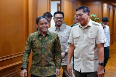Terima Kunjungan Menhan,...