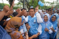 Hasil Survei Unggul...