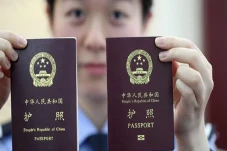 China Awasi Ketat Penggunaan...