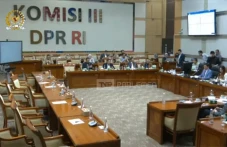 Pimpinan dan Dewas KPK...
