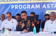 Bea Cukai dan BNN Bongkar...