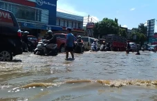 2 Kecamatan di Kabupaten...